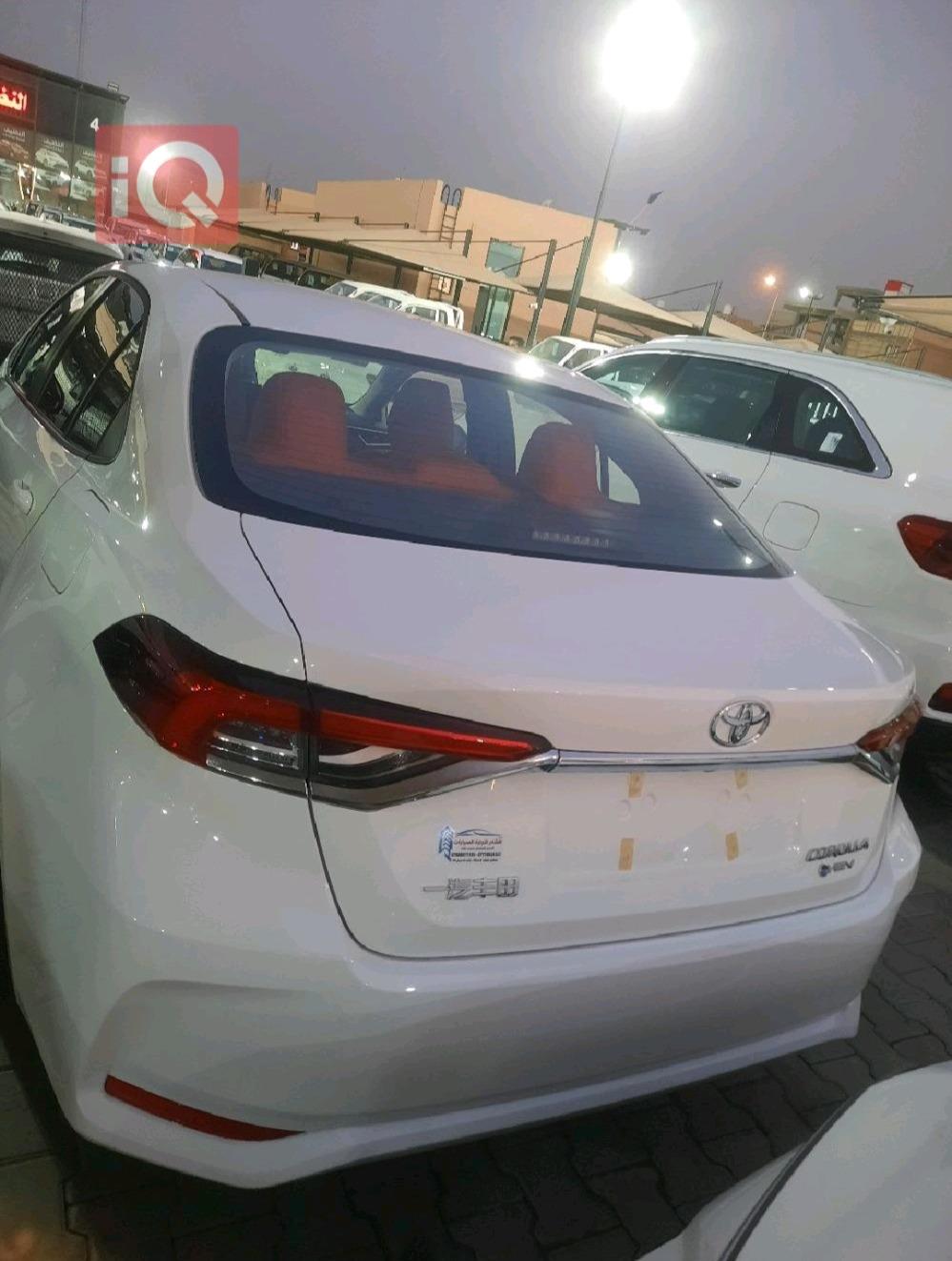 تۆیۆتا کۆرۆلا